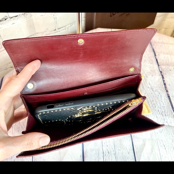 Louis Vuitton Bordeaux color vernis Sarah wallet crossbody - Picture 7 of 16